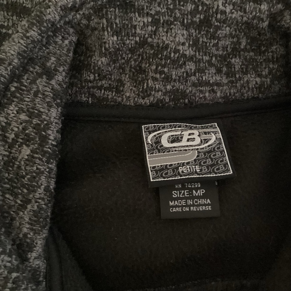 CB Women’s Black/Gray Full Zip Long Sleeve Lightweight Jacket. Size MP - Picture 3 of 5
